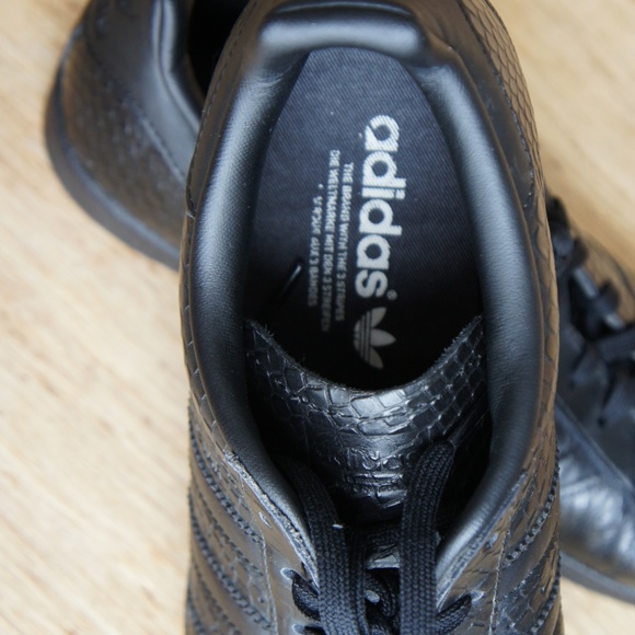 ADIDAS Superstar Snakeskin Trainers/ Size 10 - Picture 7 of 8